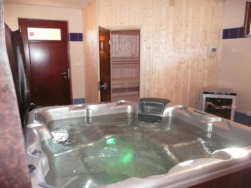 Wellness Chata Rosnatka Kvilda Szoba fotó